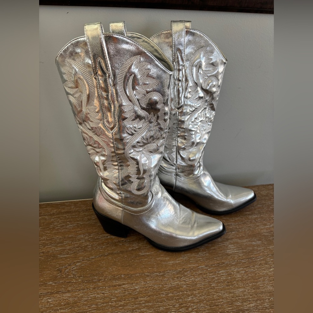 Women's Embroidered Western Cowboy Boots Cowgirl Boots Knee High Medium size 7
